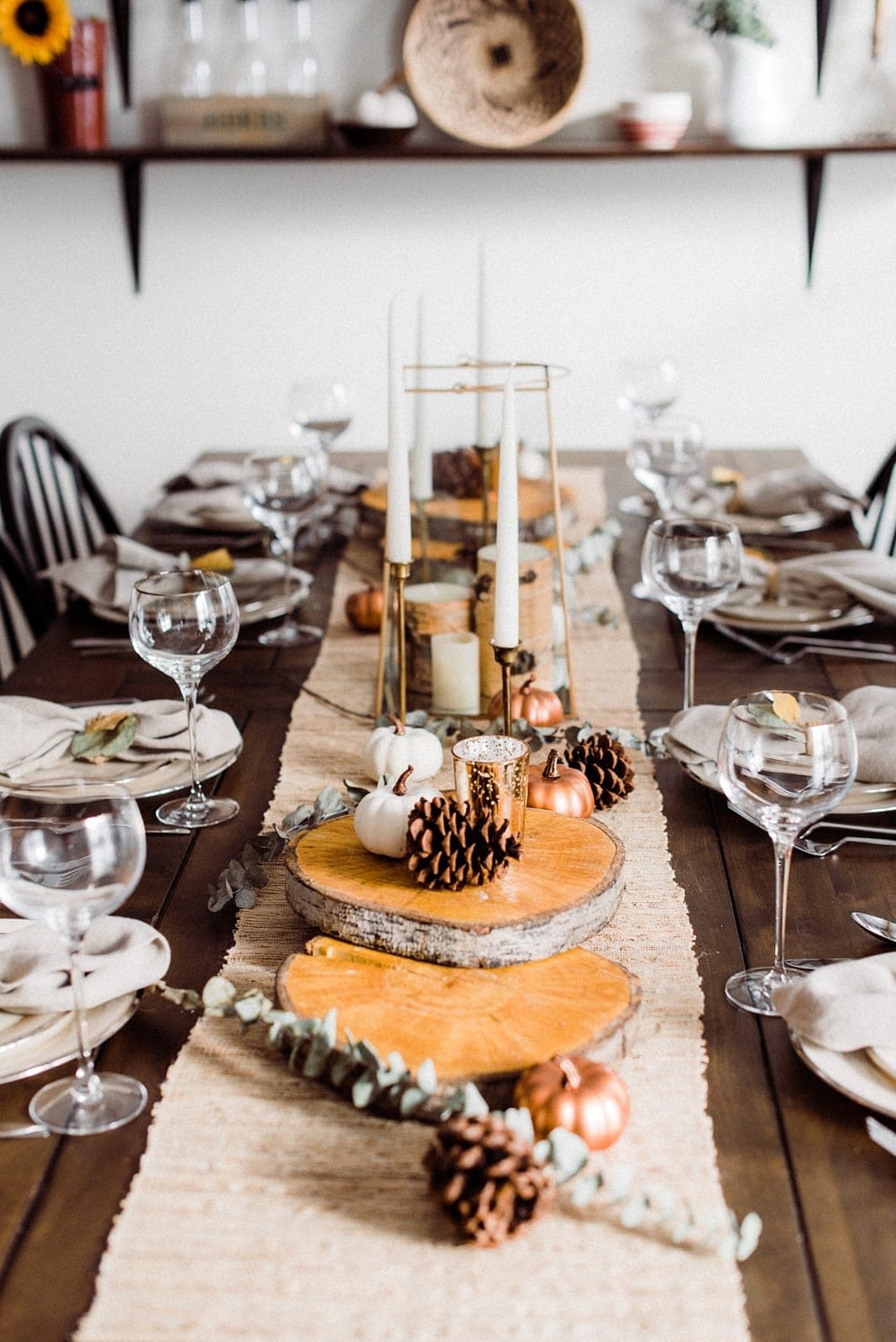 thanksgiving dinner table centerpiece 