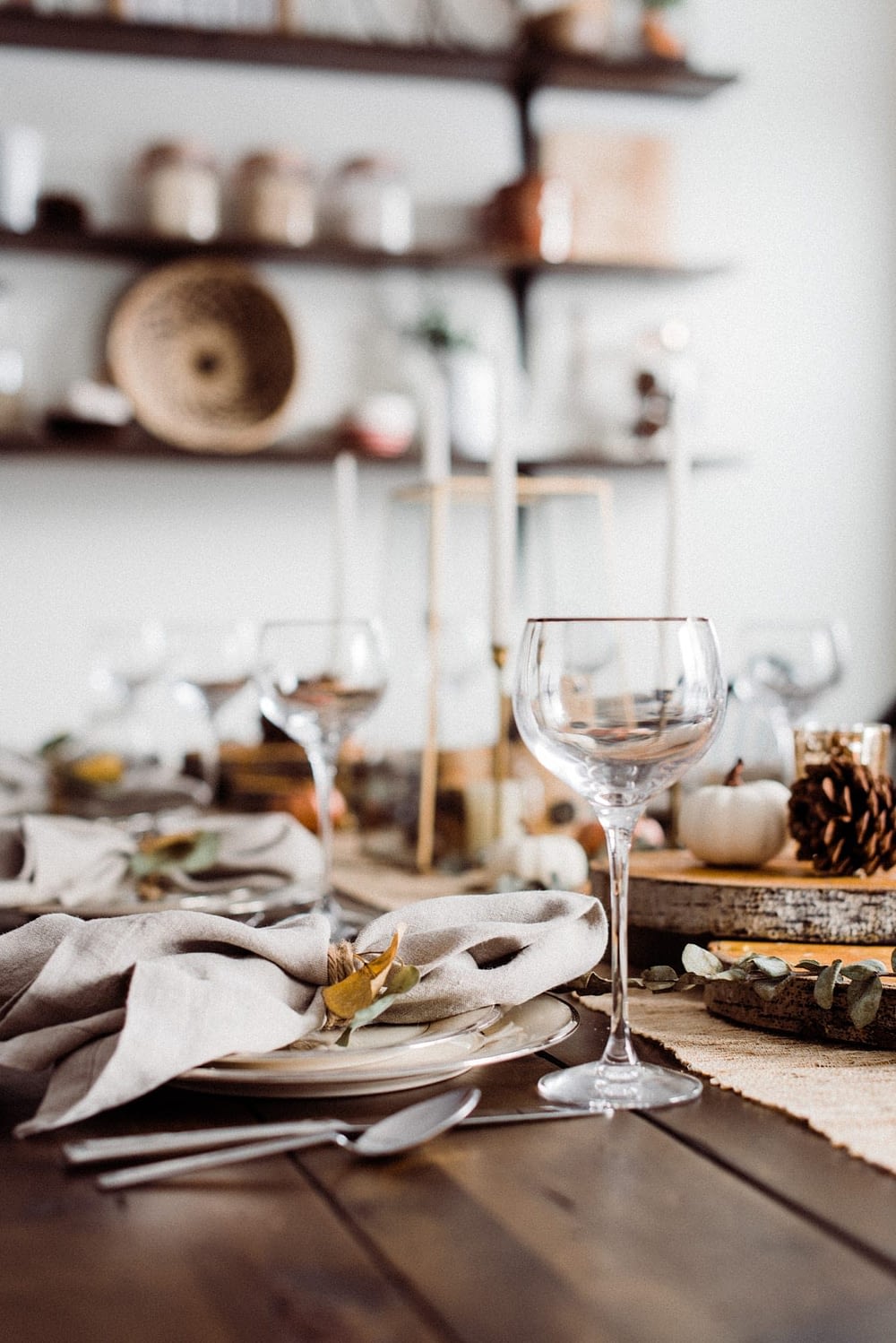 Rustic Thanksgiving Table (plus tips for creating your own beautiful table)