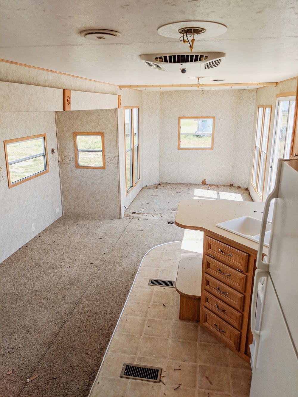 RV mid reno ready to have interior walls painted